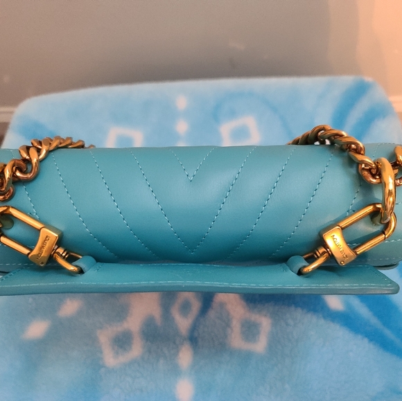 ❌❌SOLD❌❌LIKE NEW louis vuitton WAVE - Picture 11 of 13